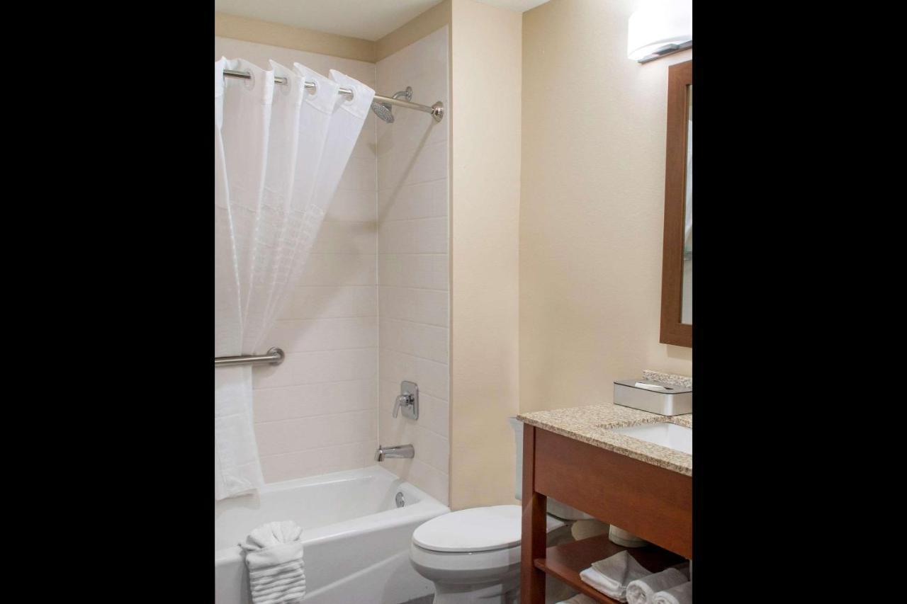 Mainstay Suites אדינבורג מראה חיצוני תמונה