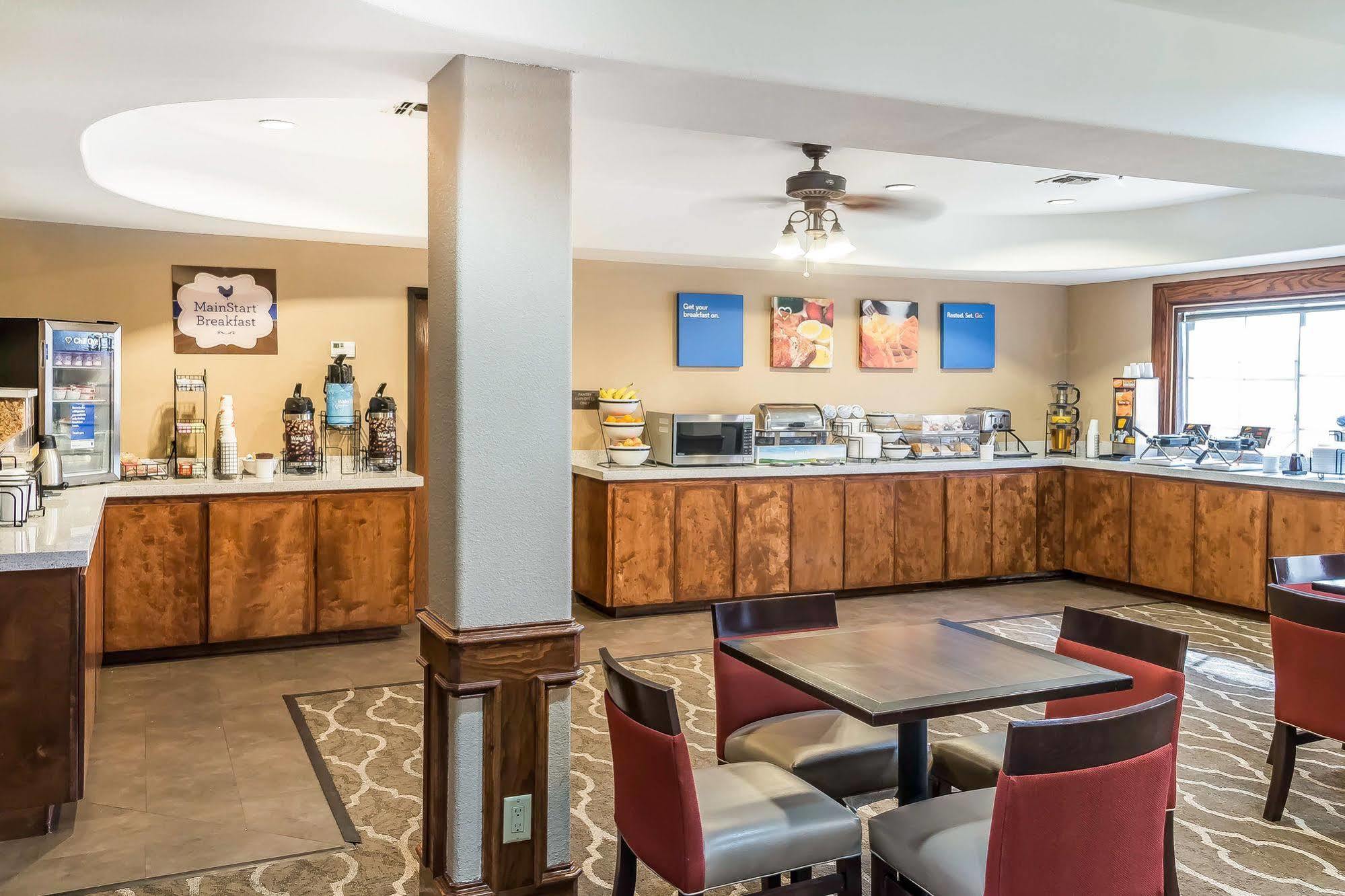 Mainstay Suites אדינבורג מראה חיצוני תמונה