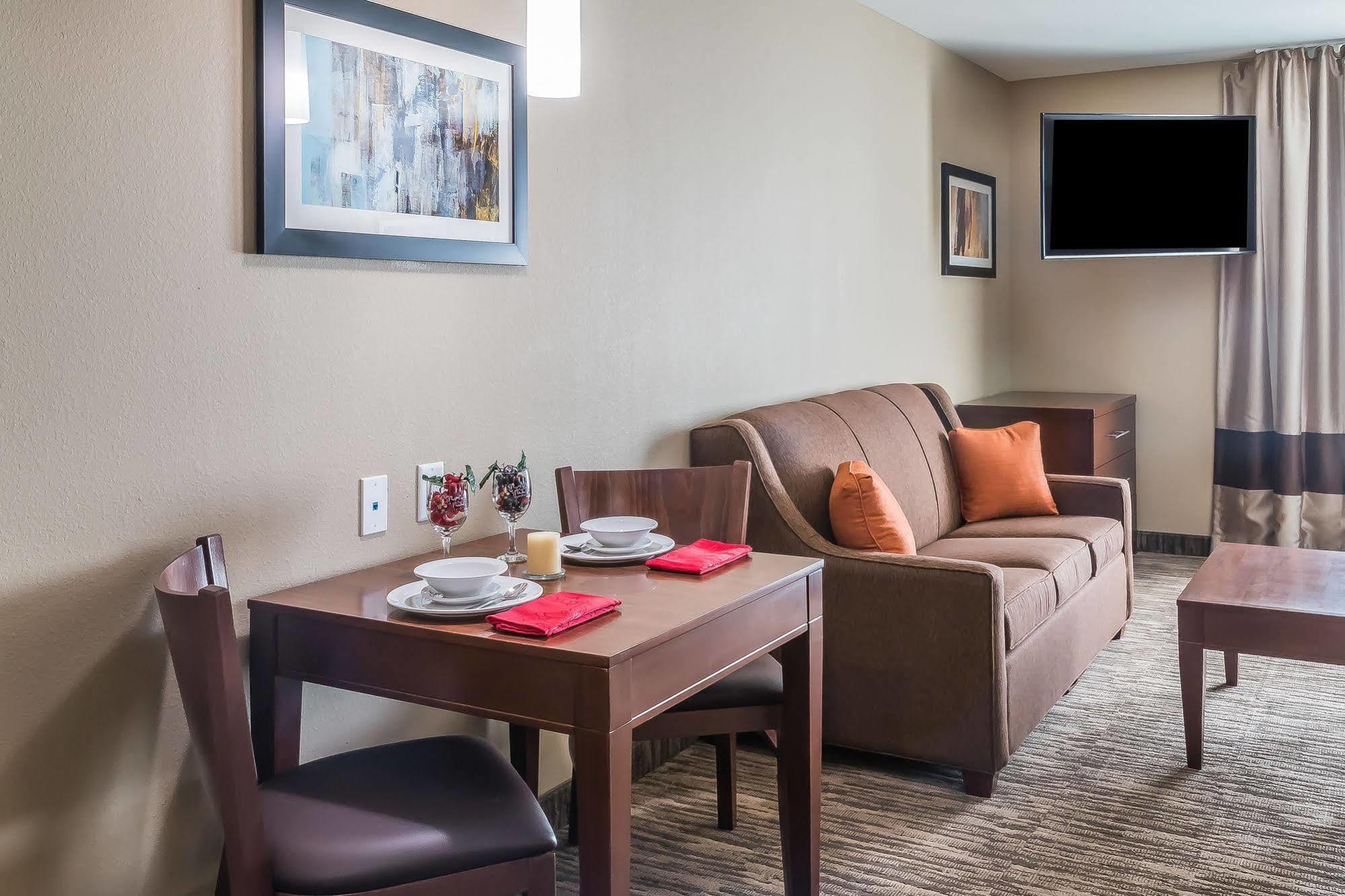 Mainstay Suites אדינבורג מראה חיצוני תמונה